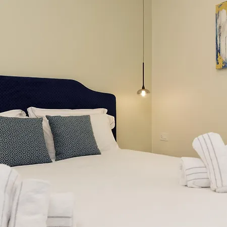 Pensjonat Neris Boutique Múggia